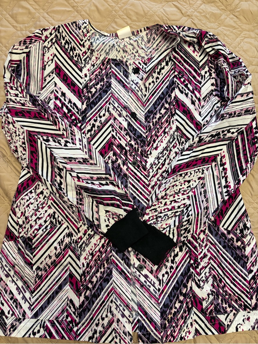 Women's Printed Long-Sleeve Lab Coat- Pink/Black/White